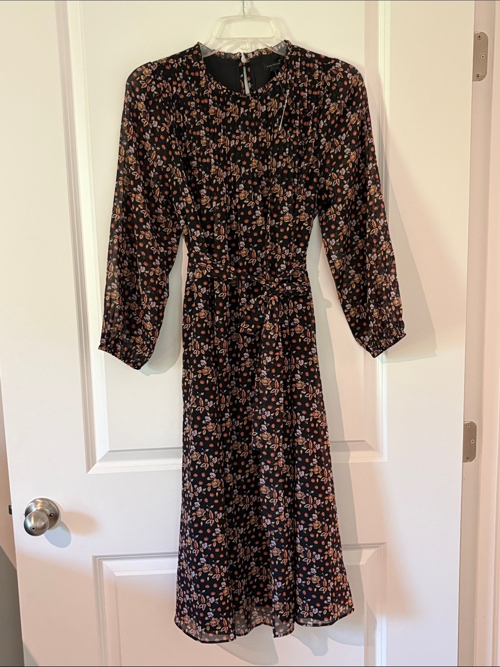 Women’s Black Floral Long Sleeve Midi Dress